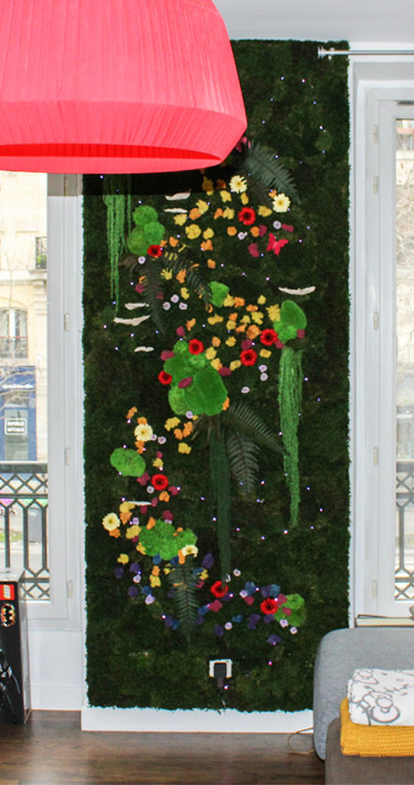 tableau végétal avec lumières, fleurs et feuillages